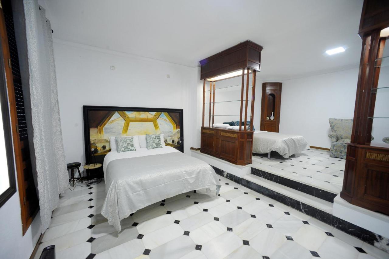 コルドバ San Basilio'S Red House Bed & Breakfast エクステリア 写真